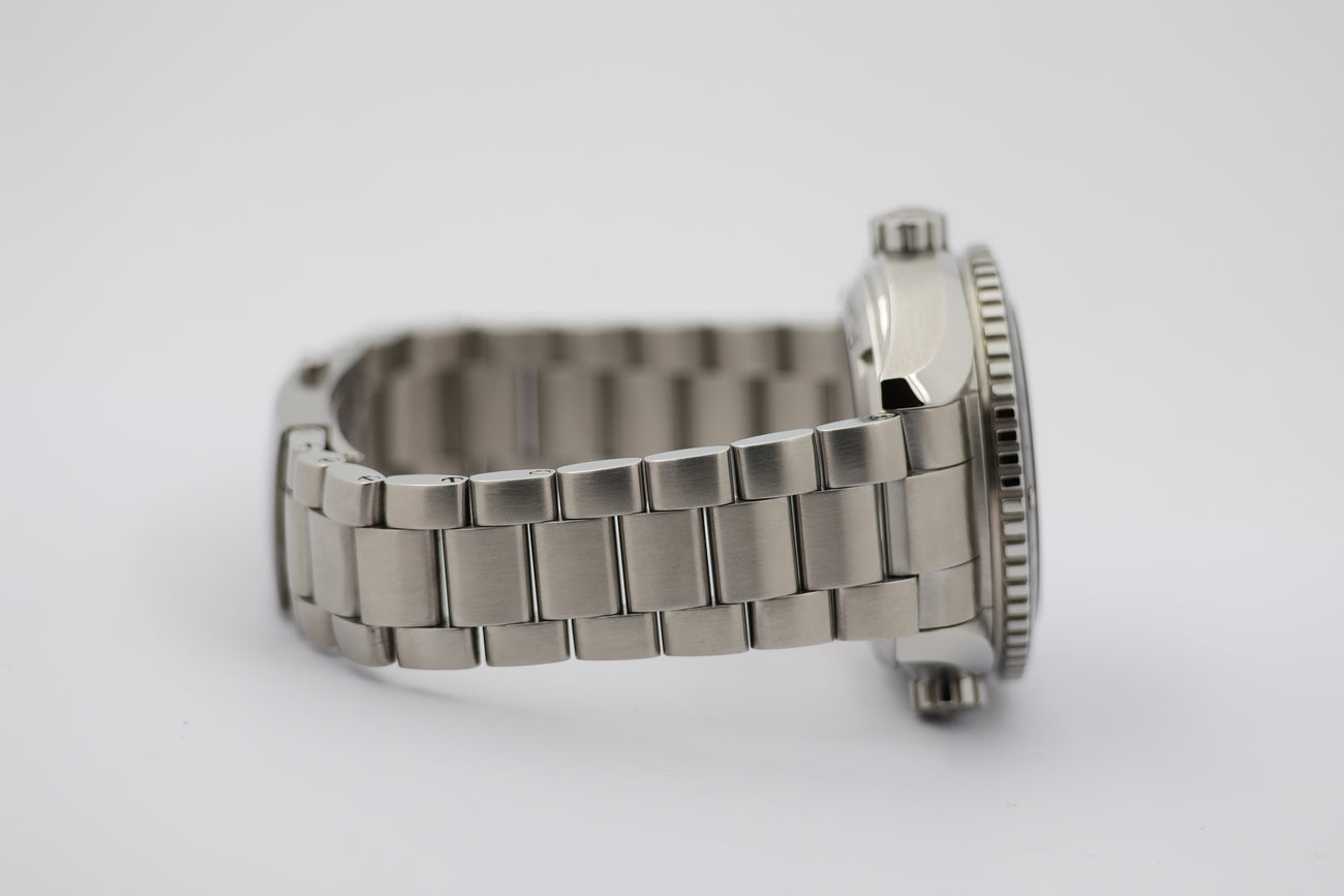Omega Seamaster Planet Ocean GMT 43,5mm Automatik Herrenuhr 23230442201001 - Detail view 4