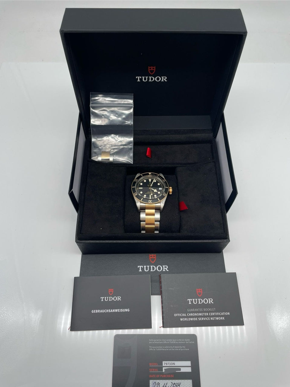 Tudor Black Bay Stahl/Gold Automatik Herrenuhr 79733N - Papiere und oder Lieferumfang