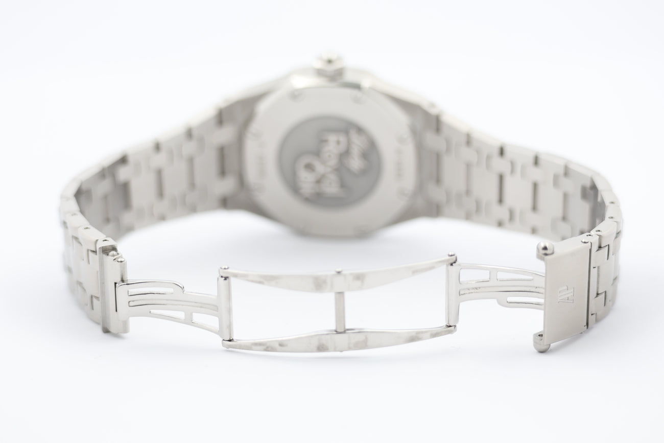 Audemars Piguet Royal Oak Lady 33mm Quarz 67600ST - Detailansicht 5