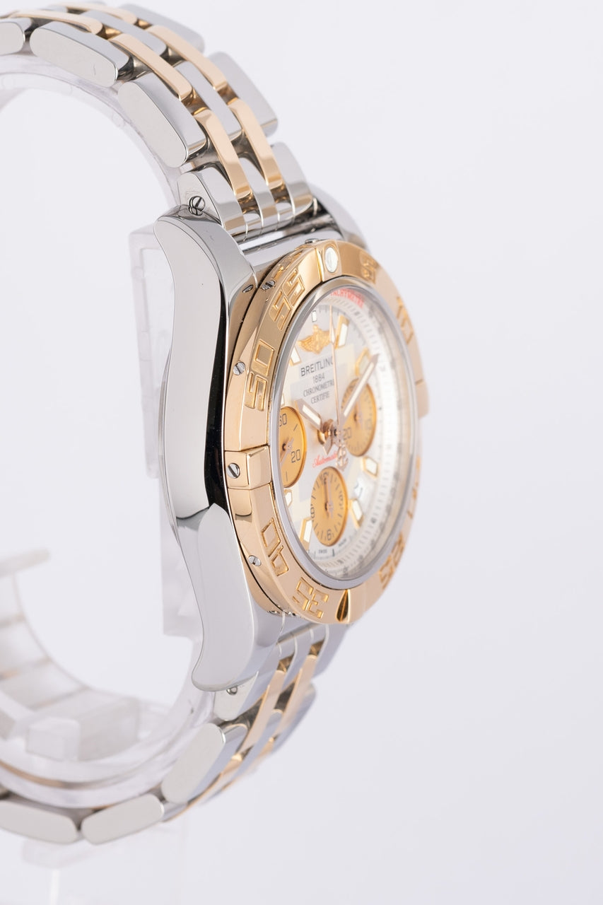 Breitling Chronomat 41mm Automatik CB0140 - Detailansicht 2