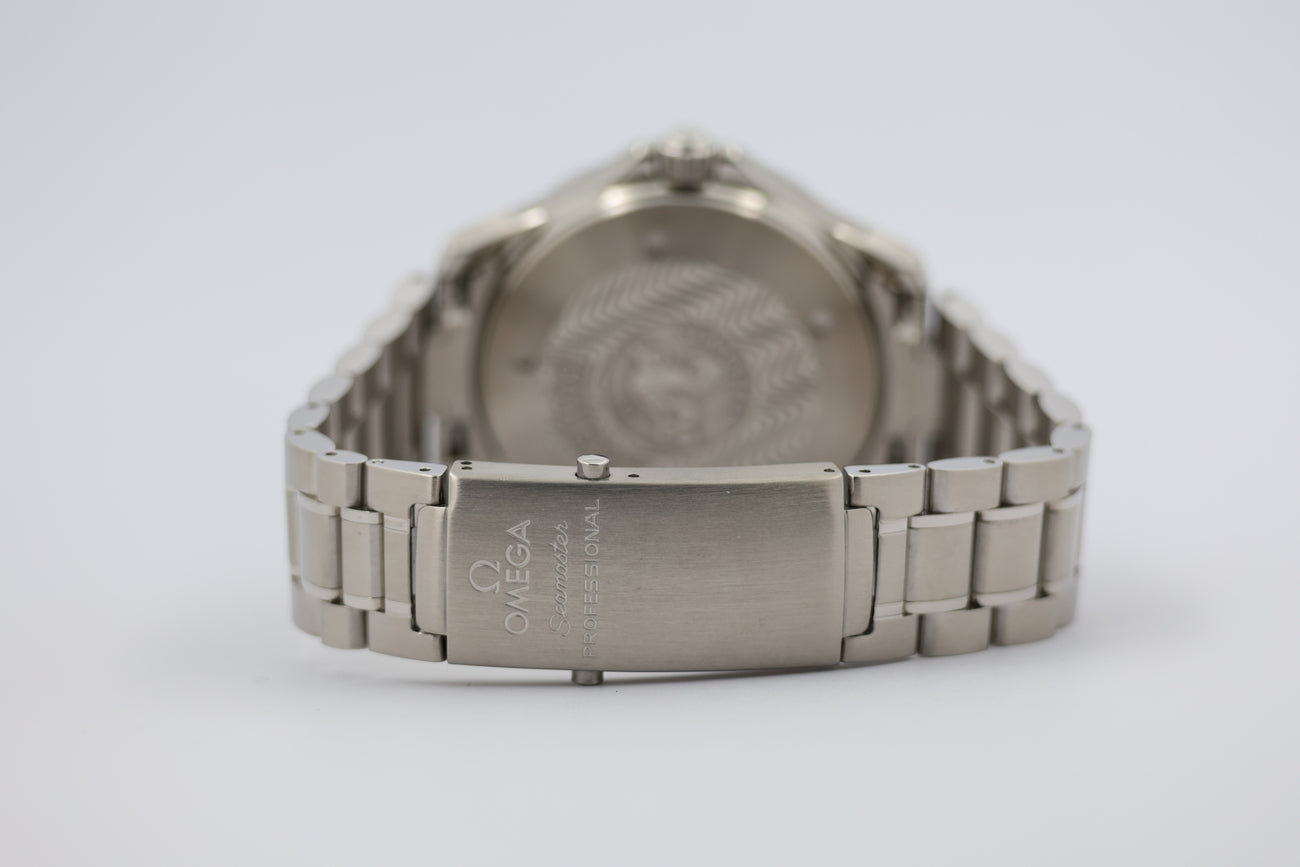Omega Seamaster GMT 50th Anniversary 41mm Automatik 22345000 - Detailansicht 5