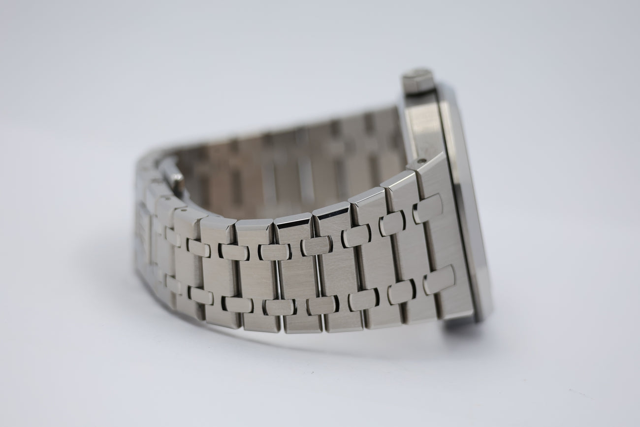 Audemars Piguet Royal Oak 41mm Automatik 15500ST Box + og. Papiere