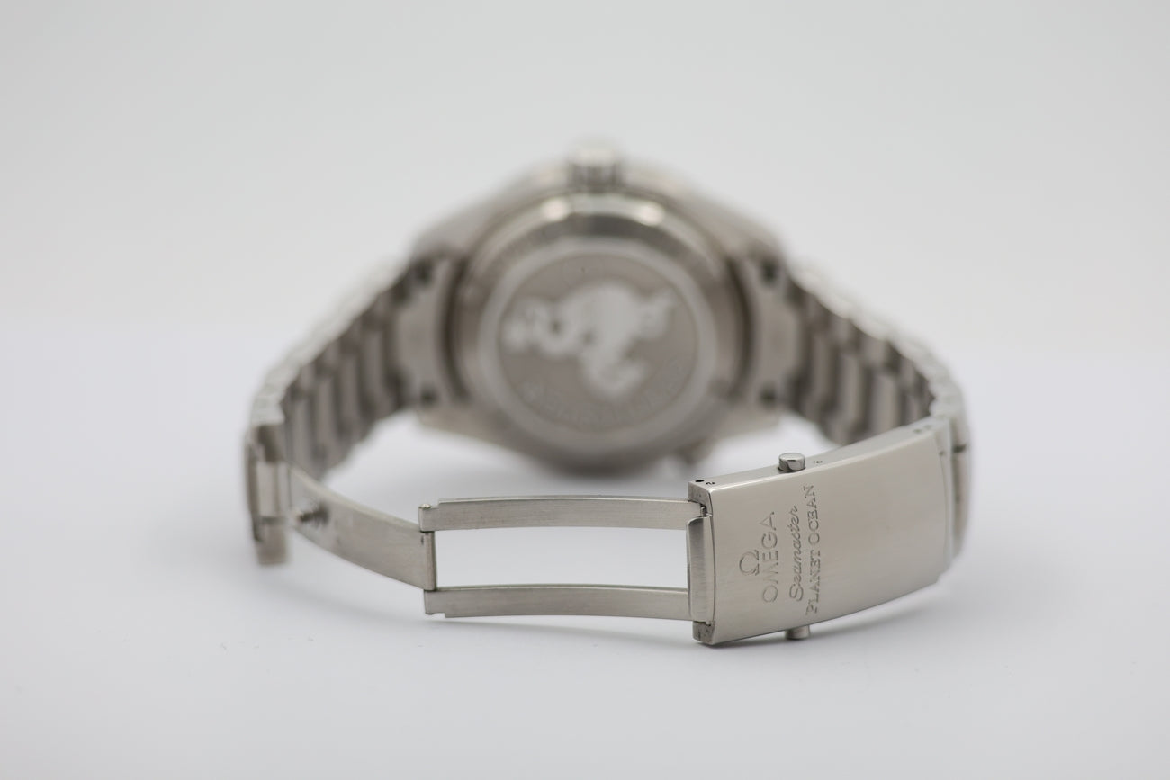 Omega Seamaster Planet Ocean 42mm Automatik 22095000 - Detail view 6