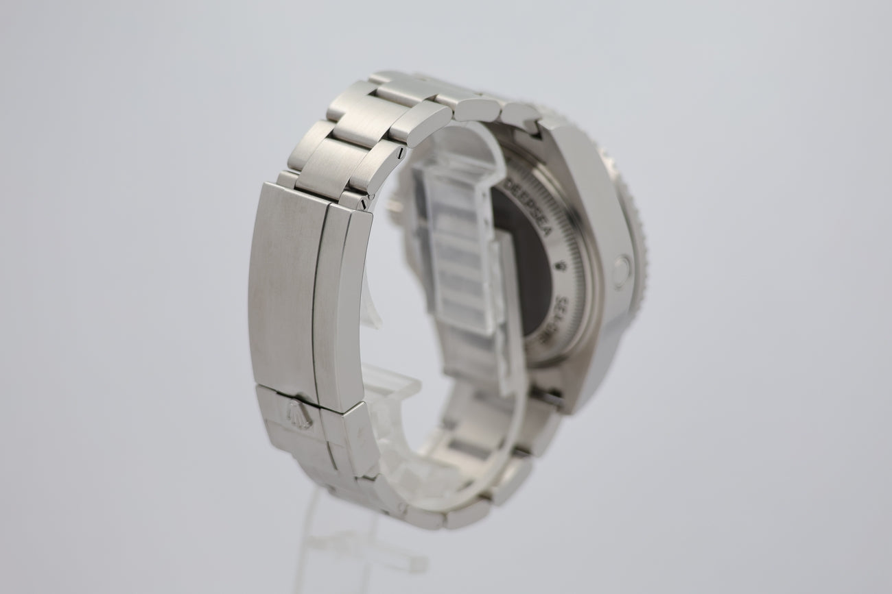 Rolex Sea-Dweller Deepsea Automatik Herrenuhr 126660 - Detailansicht 1