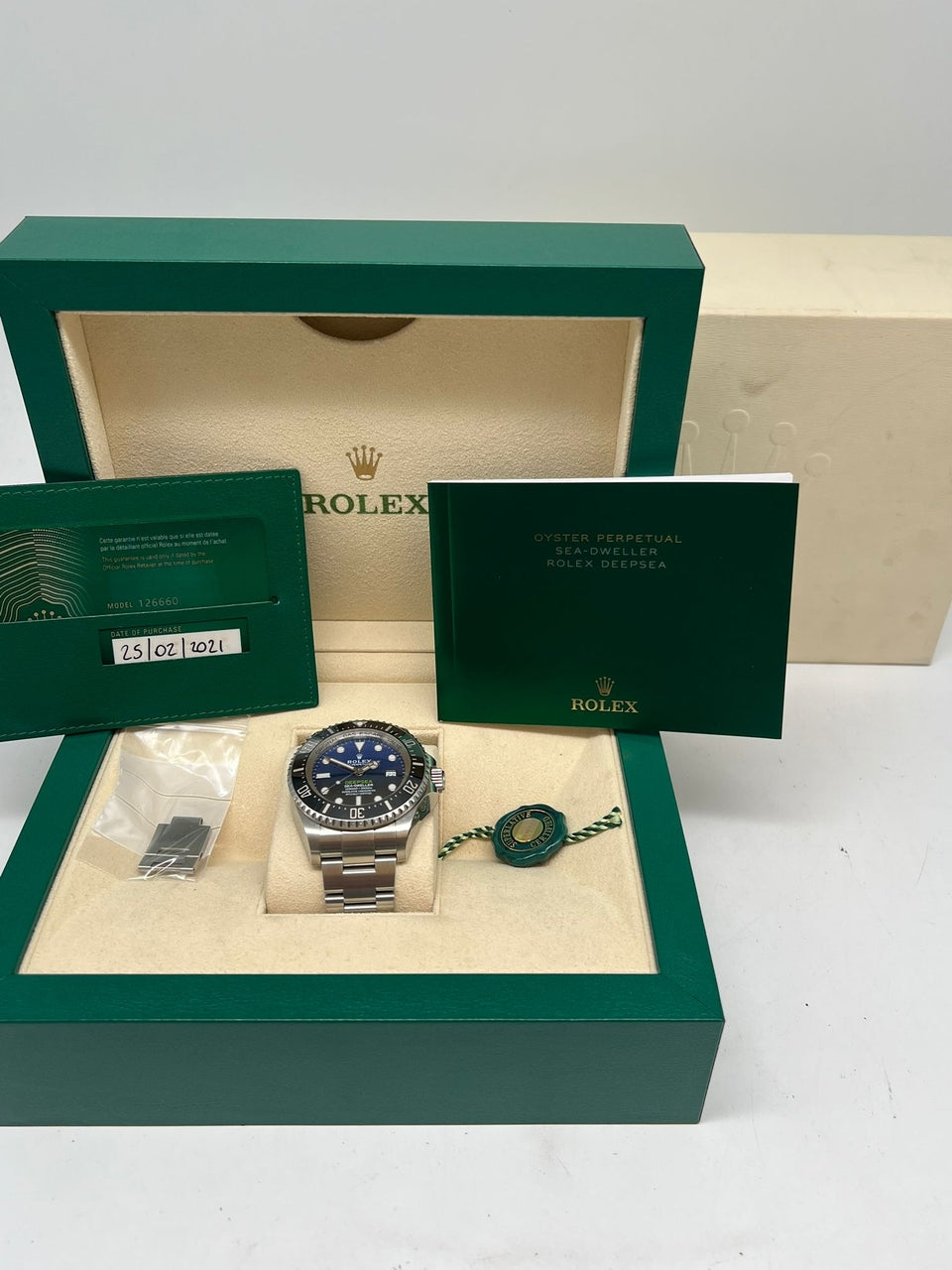 Rolex Sea-Dweller Deepsea Automatik Herrenuhr 126660 - Papiere und oder Lieferumfang