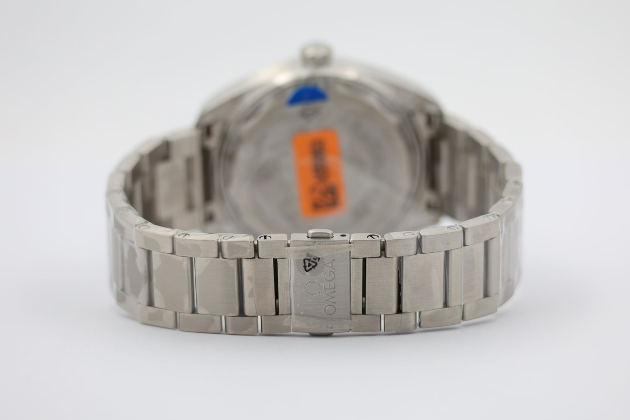 Omega Seamaster Railmaster Automatik 40mm NEU 22010402006001 - Detailansicht 5