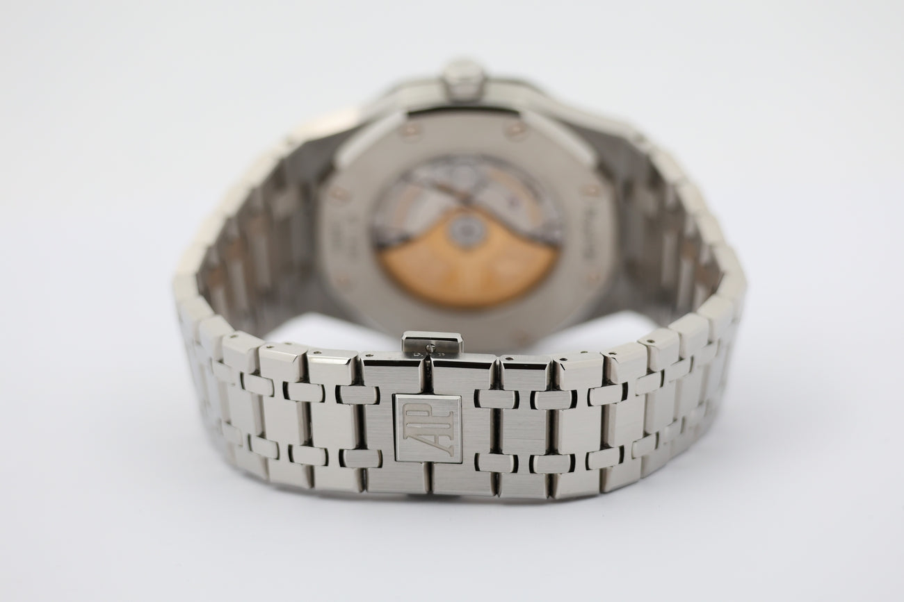 Audemars Piguet Royal Oak 41mm Herrenuhr Automatik 15400ST - Detailansicht 5