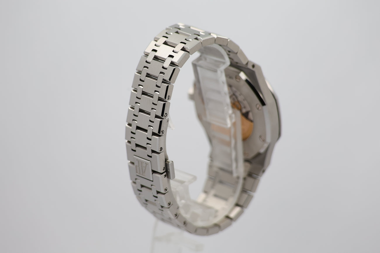 Audemars Piguet Royal Oak 41mm Herrenuhr Automatik 15400ST - Detailansicht 1