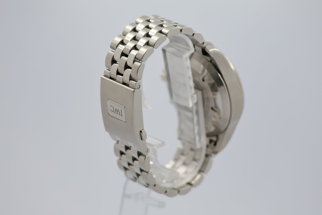 IWC Fliegeruhr Pilot Chronograph Automatik IW377717 - Detailansicht 1