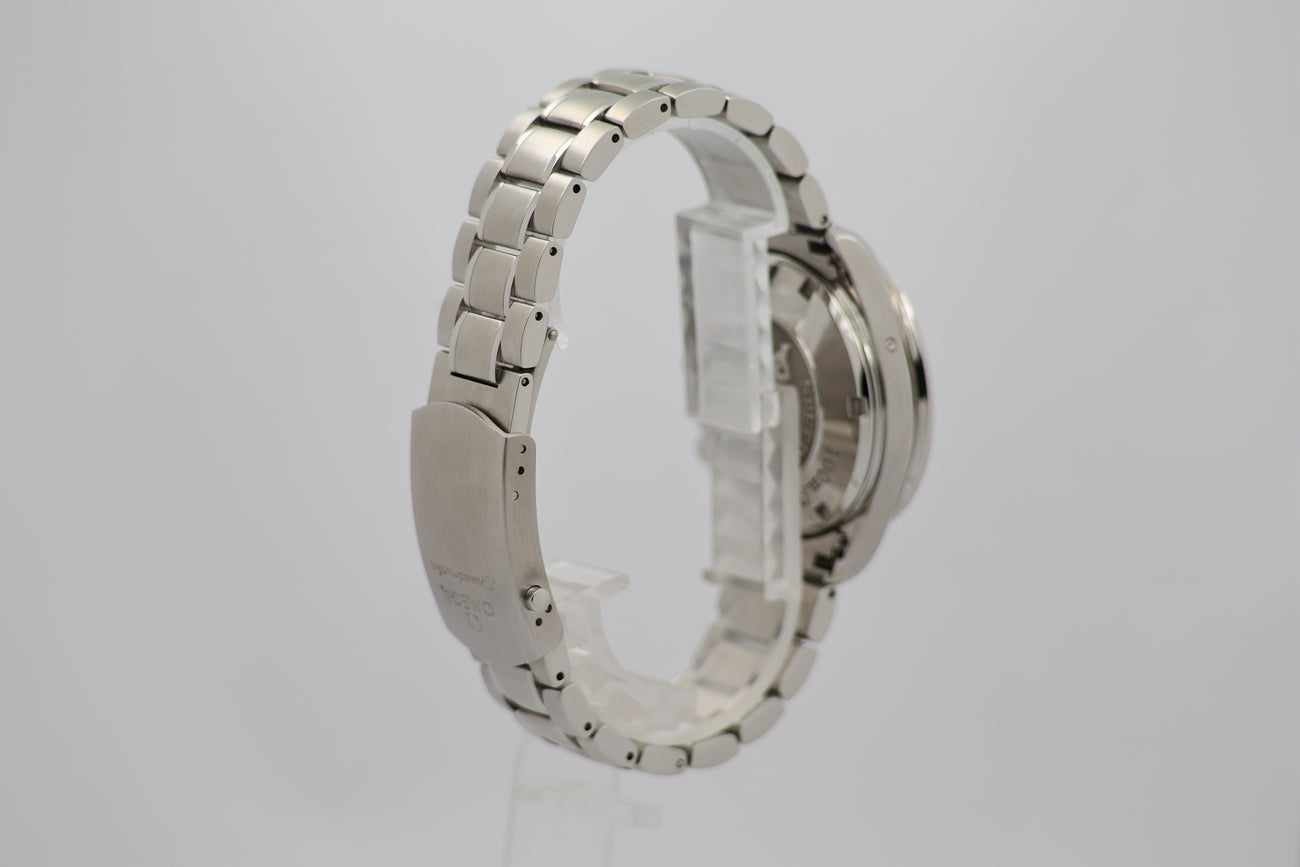 Omega Speedmaster Date Automatik 40mm 32310404002001 - Detailansicht 1
