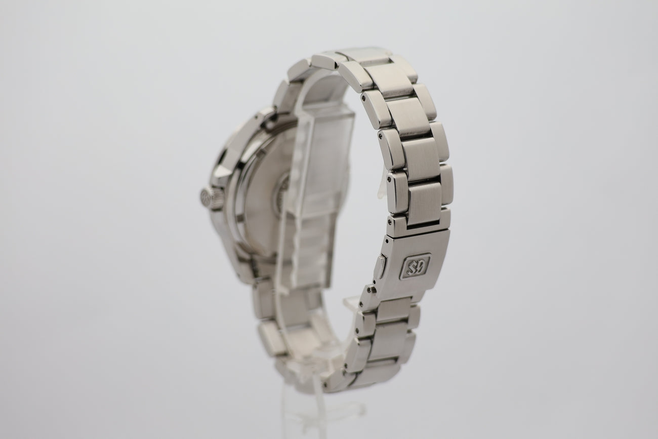Grand Seiko Spring Drive 40mm Herrenuhr SBGE209 - Detail view 2