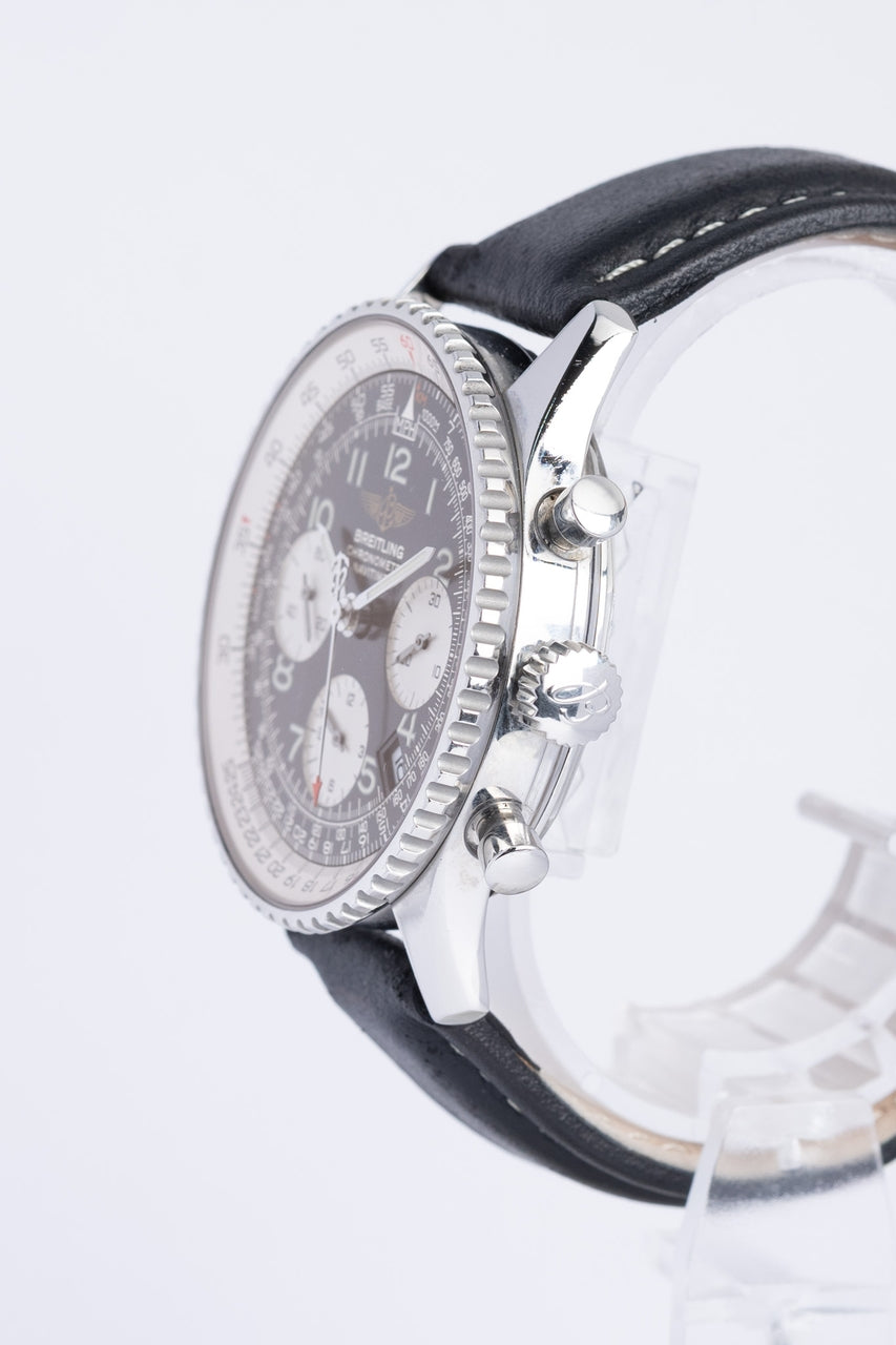 Breitling Navitimer 41mm Automatik Herrenuhr A23322 - Detailansicht 2