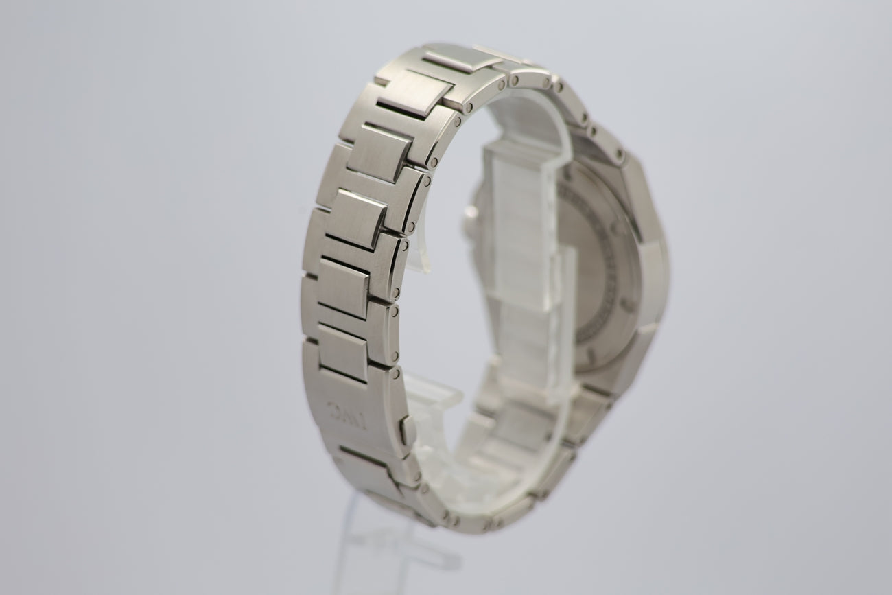 IWC Ingenieur 40mm Automatik Herrenuhr IW323902 - Detailansicht 1
