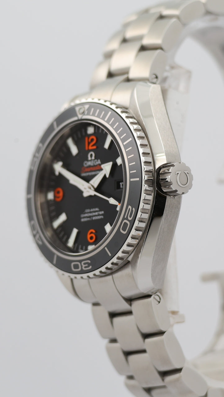 Omega Seamaster Planet Ocean Automatik 37,5mm 23230382001002 - Detailansicht 7