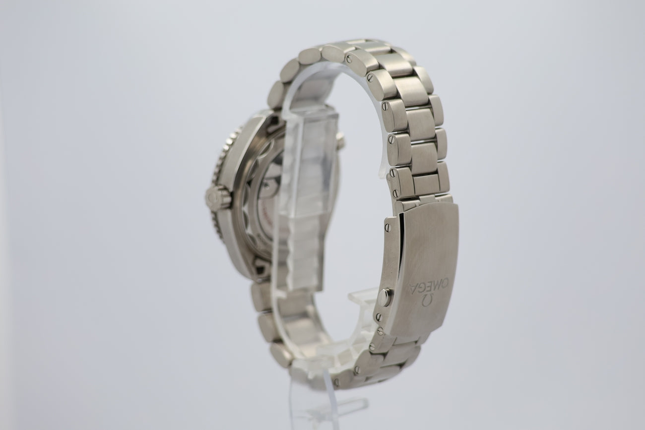 Omega Seamaster Planet Ocean 39,5mm Automatik 21530402004001 - Detailansicht 4