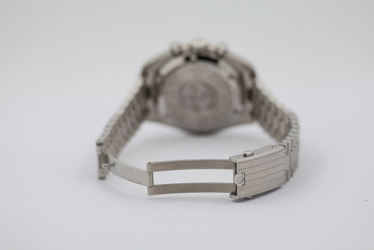 Omega Speedmaster Professional Moonwatch 42mm Handaufzug 31030425001001 - Detailansicht 8