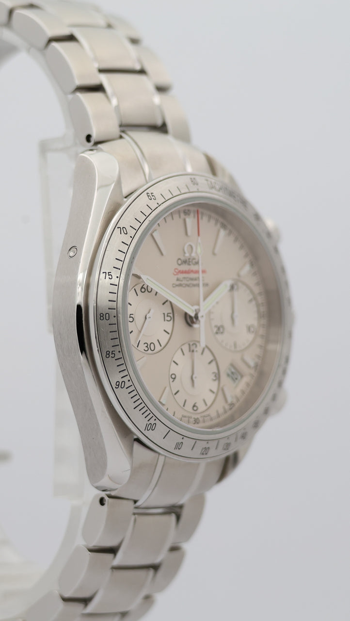 Omega Speedmaster Date 40mm Automatik 32310404002001 - Detailansicht 8