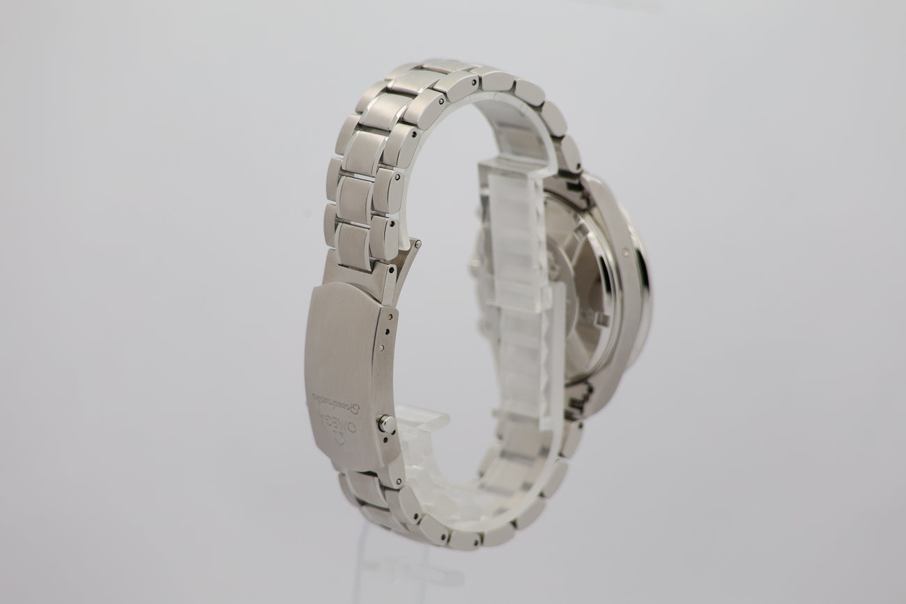 Omega Speedmaster Date 40mm Automatik 32310404002001 - Detailansicht 1