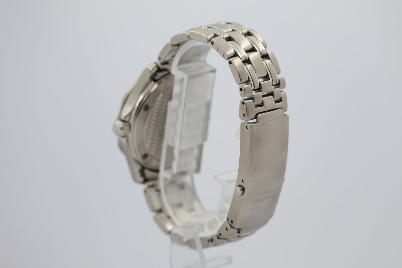 Omega Seamaster Diver 300m Quarz 36mm 25618000 - Detailansicht 2