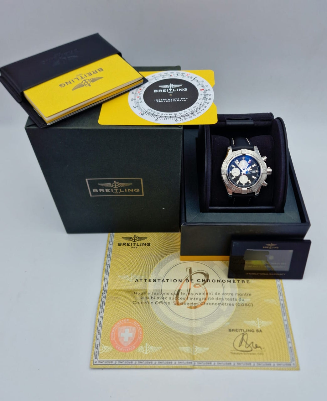 Breitling Super Avenger II Automatik 48mm A13371 Box + og. Papiere