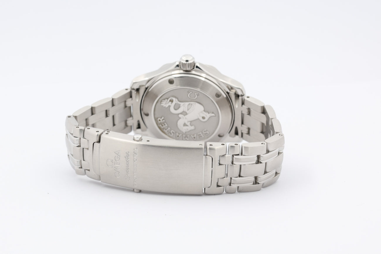 Omega Seamaster Diver 300 M 36mm Automatik 22228000 - Detailansicht 7