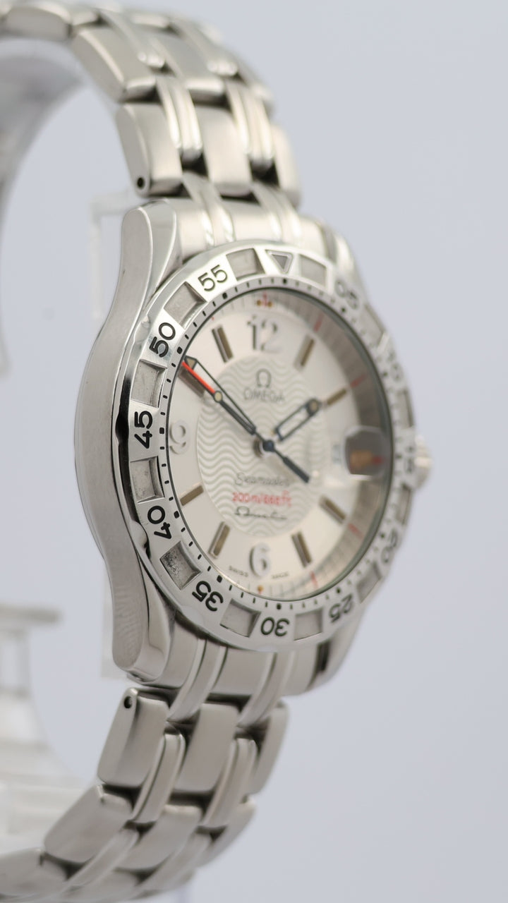 Omega Seamaster OmegaMatic Hybrid 36mm Quarz 25143000 - Detailansicht 8