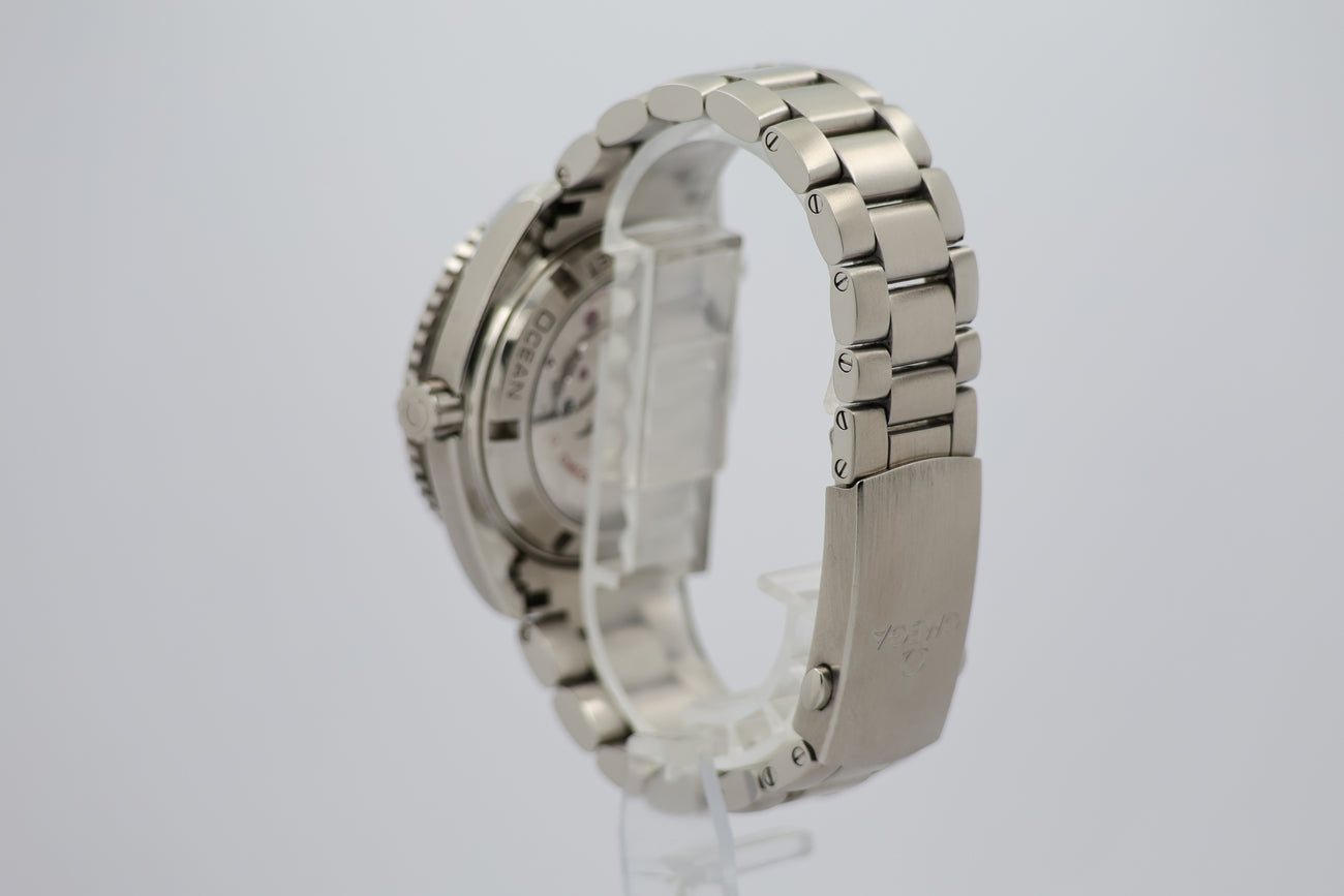Omega Seamaster Planet Ocean 42mm Automatik Herrenuhr 23230422101002 - Detail view 2
