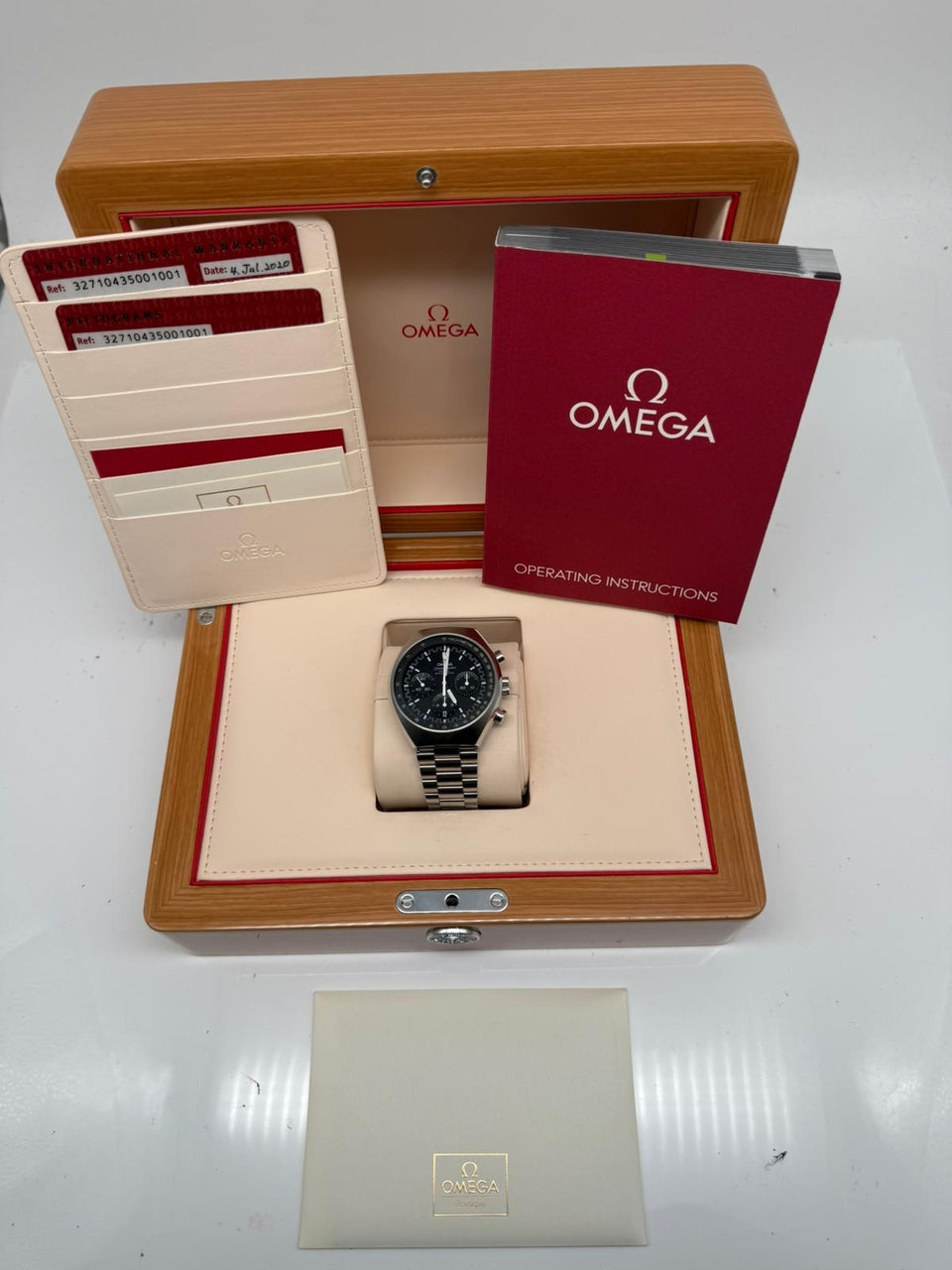 Omega Speedmaster Mark II Co-Axial 42,4mm x 46,2mm Automatik 32710435001001 - Papiere und oder Lieferumfang