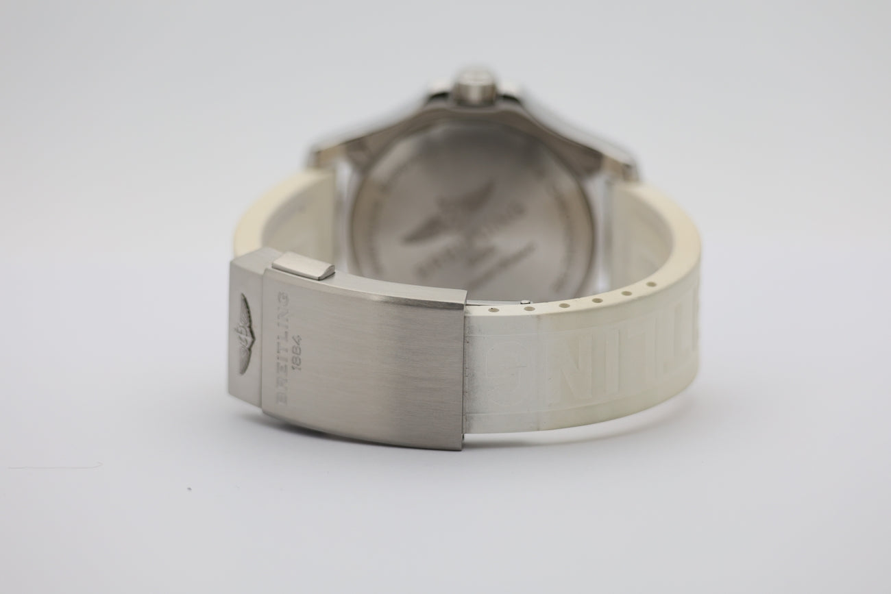 Breitling Superocean 42mm Automatik A17366 - Detailansicht 5