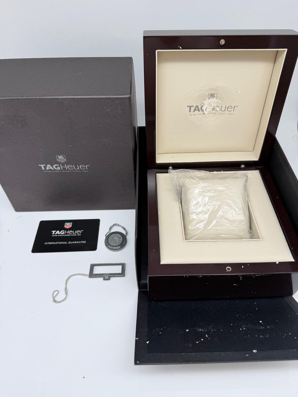 Tag Heuer Grand Carrera 43mm Automatik CAV511A - Papiere und oder Lieferumfang