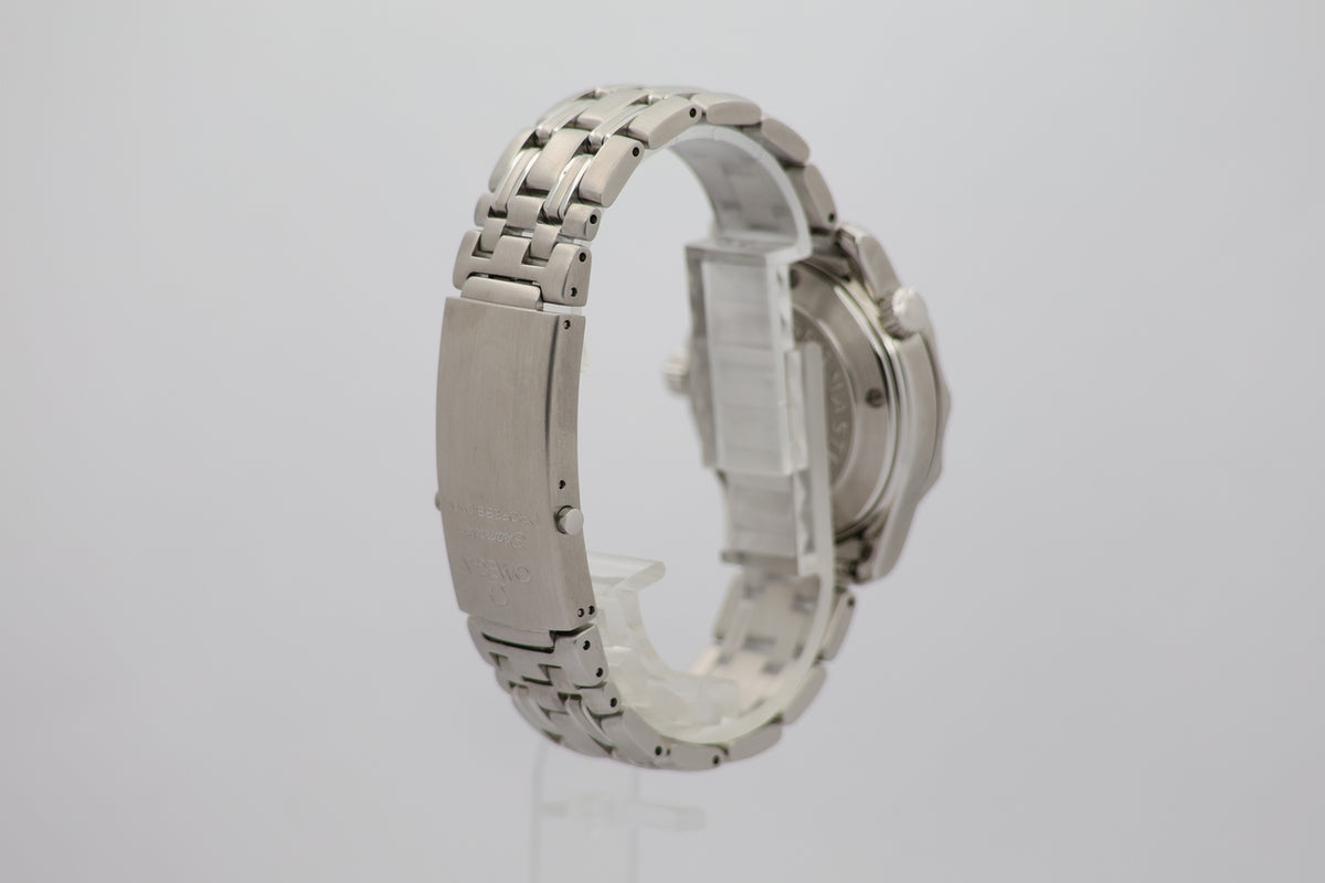 Omega Seamaster Diver 300m 36mm Automatik 22228000 - Detailansicht 1