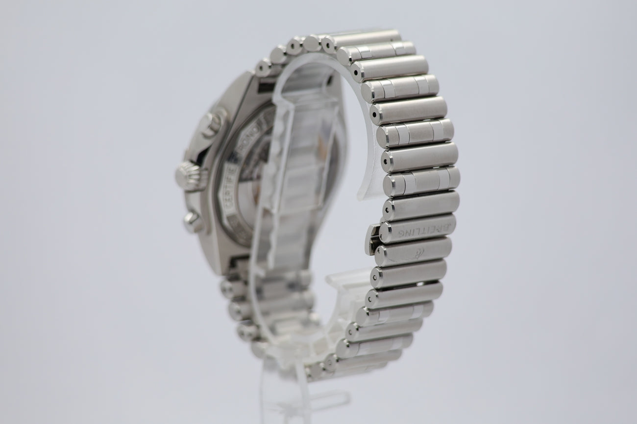 Breitling Chronomat "Red Arrows" 42mm Automatik AB0134 - Detailansicht 2