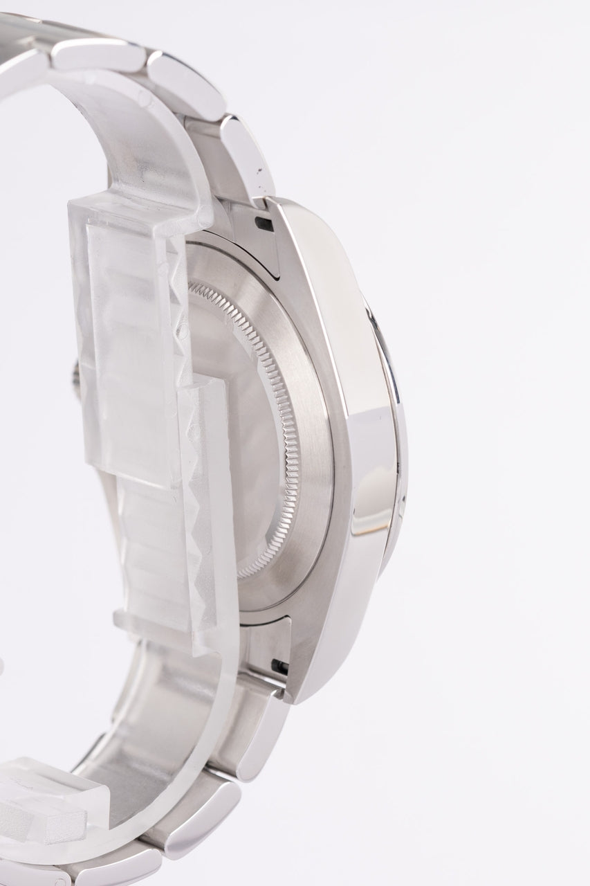 Rolex Explorer II Automatik Herrenuhr Weiß 226570 - Detailansicht 4