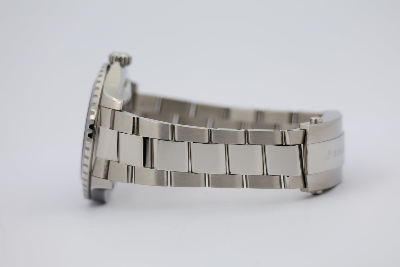 Breitling Superocean Automatik 44mm A17376 - Detail view 3