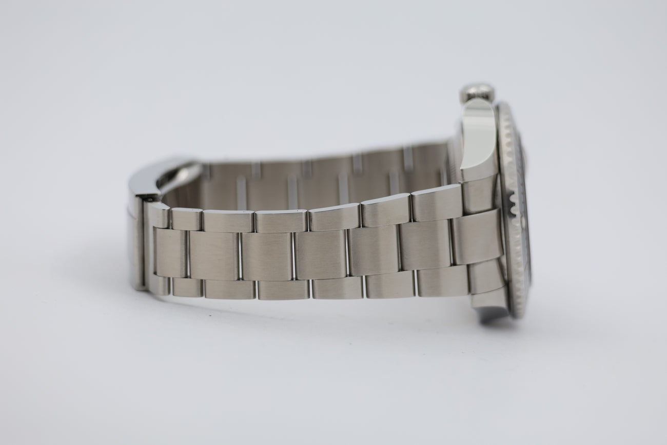Rolex Sea-Dweller 43mm Automatik Herrenuhr 126600 - Detailansicht 4