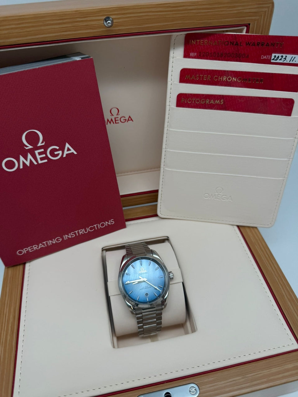 Omega Seamaster Aqua Terra 38mm Automatik 22010382003004 - Papiere und oder Lieferumfang