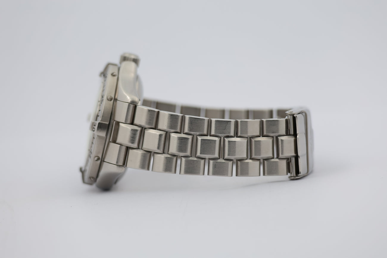 Breitling Superocean Automatik Herrenuhr A17045 - Detail view 3