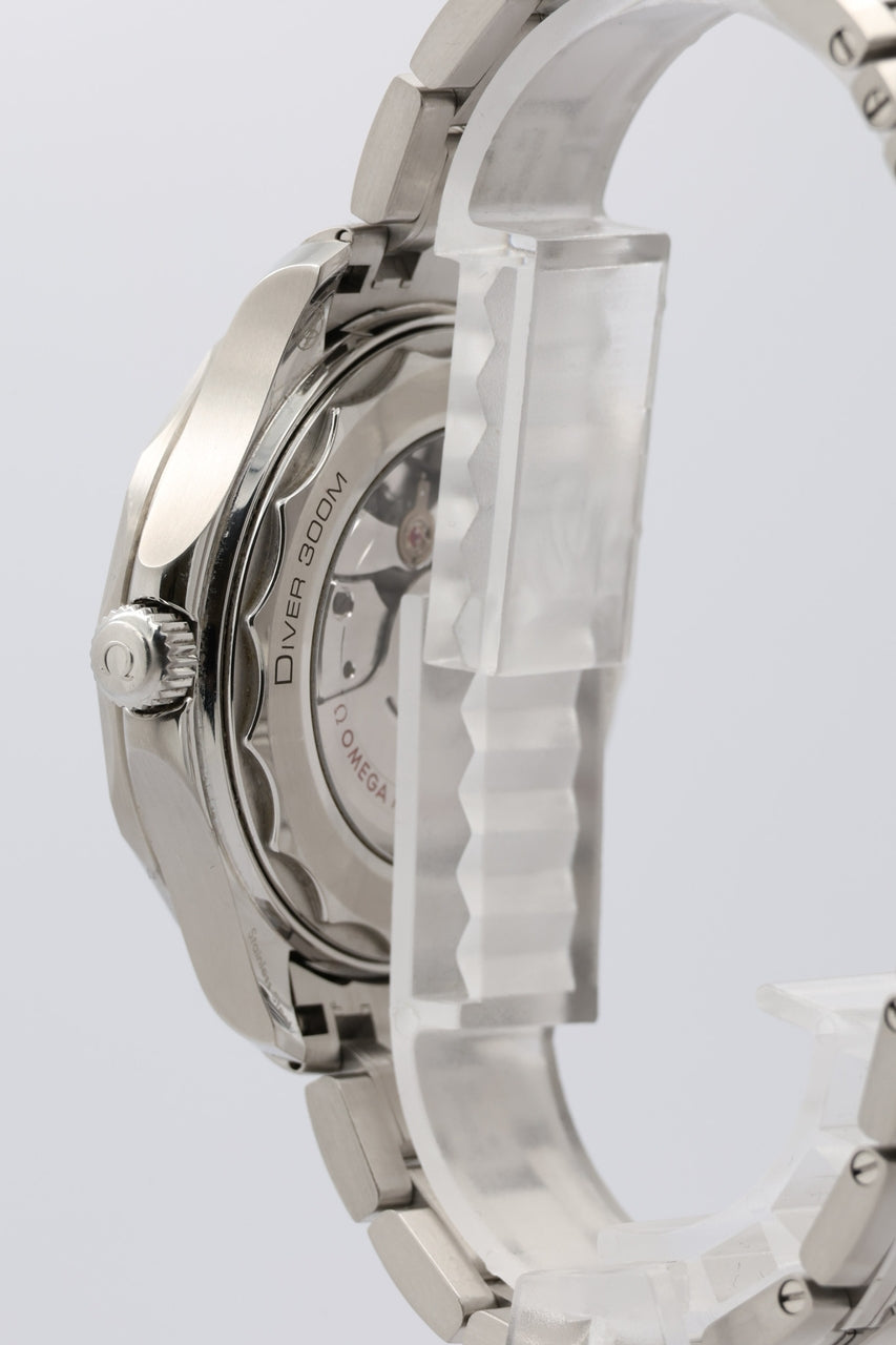 Omega Seamaster Diver 300M Automatik Blau 21030422003001 - Detailansicht 4