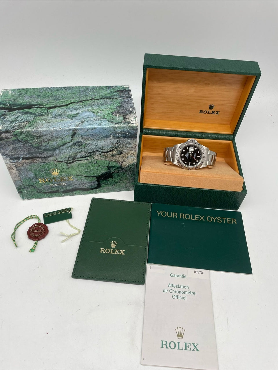 Rolex Explorer II 40mm Automatik Herrenuhr 16570 - Papers and documentation