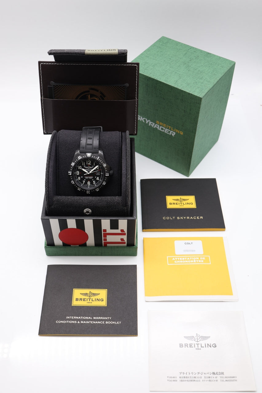 Breitling Colt Skyracer Quarz 45mm Herrenuhr X74320 - Papiere und oder Lieferumfang