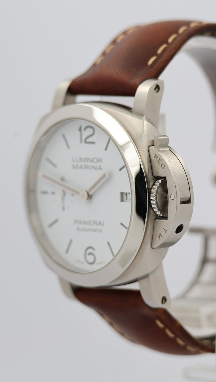 Panerai Luminor Marina Quaranta PAM01271 - Detail view 8