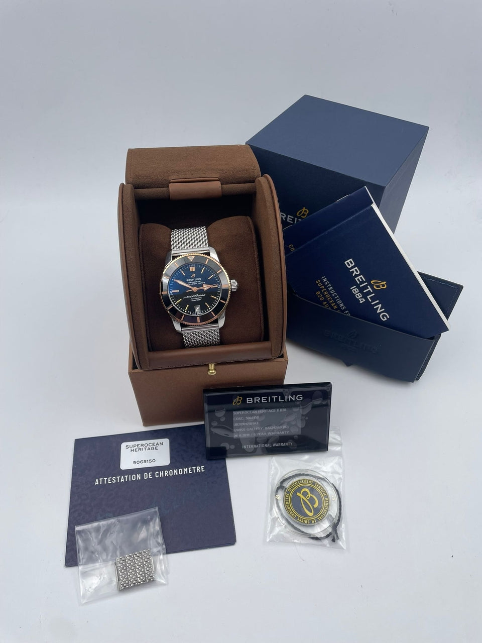Breitling Superocean Heritage 42mm Automatik UB2010 - Papers and documentation
