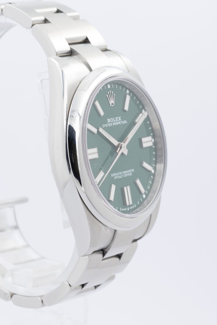 Rolex Oyster Perpetual 41mm Automatik 124300 - Detailansicht 1