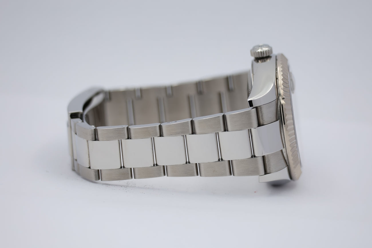 Rolex Oyster Perpetual Sky-Dweller Automatik Schwarz 326934 - Detailansicht 4