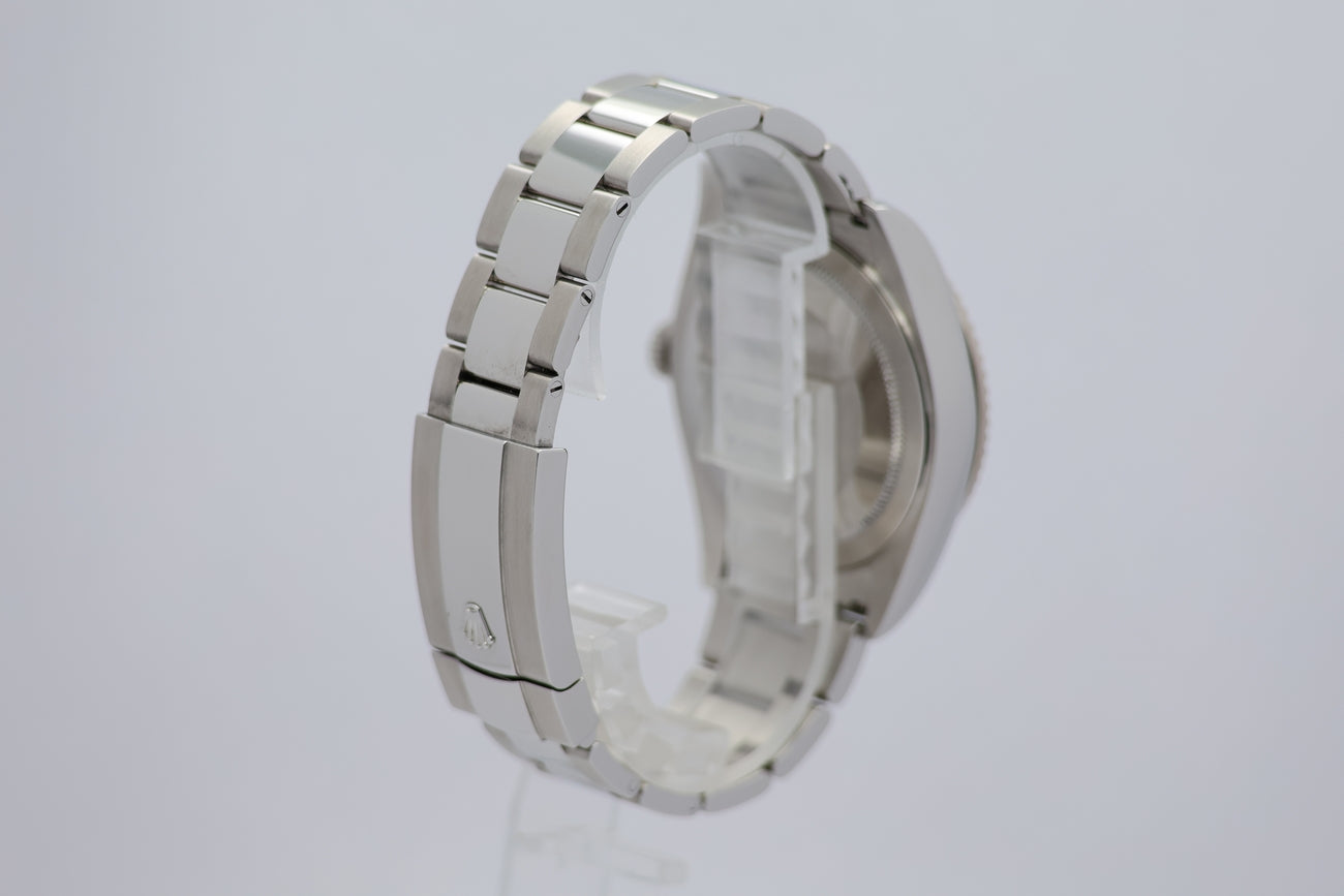 Rolex Oyster Perpetual Sky-Dweller Automatik Schwarz 326934 - Detailansicht 1