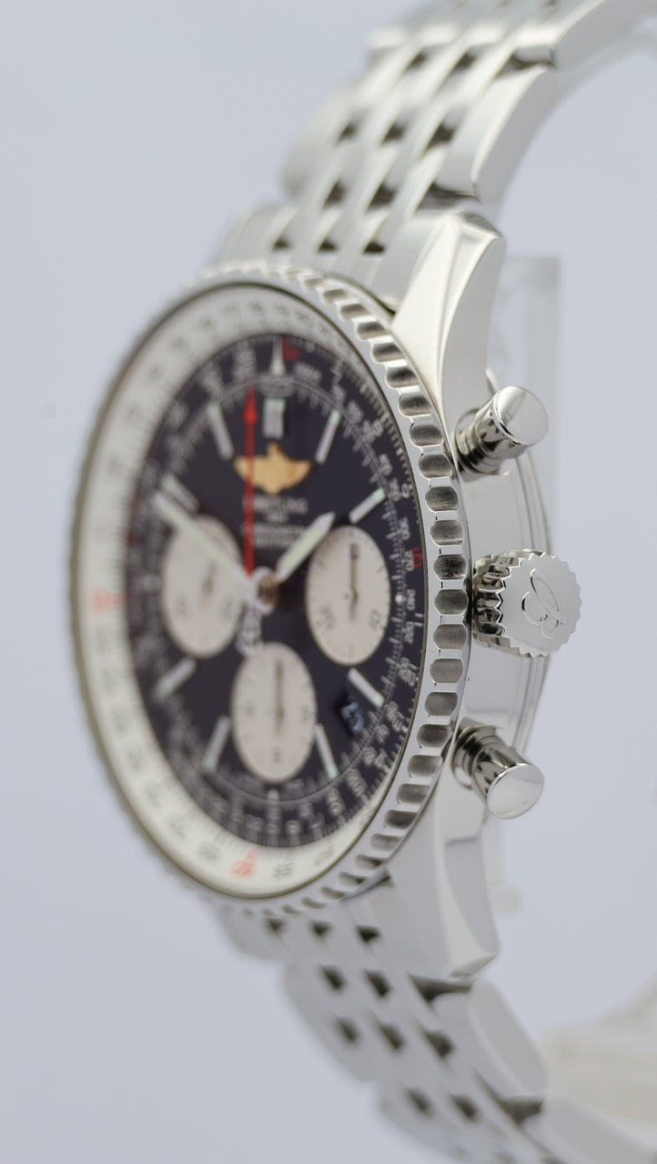 Breitling Navitimer 01 Automatik Herrenuhr 43mm AB0120