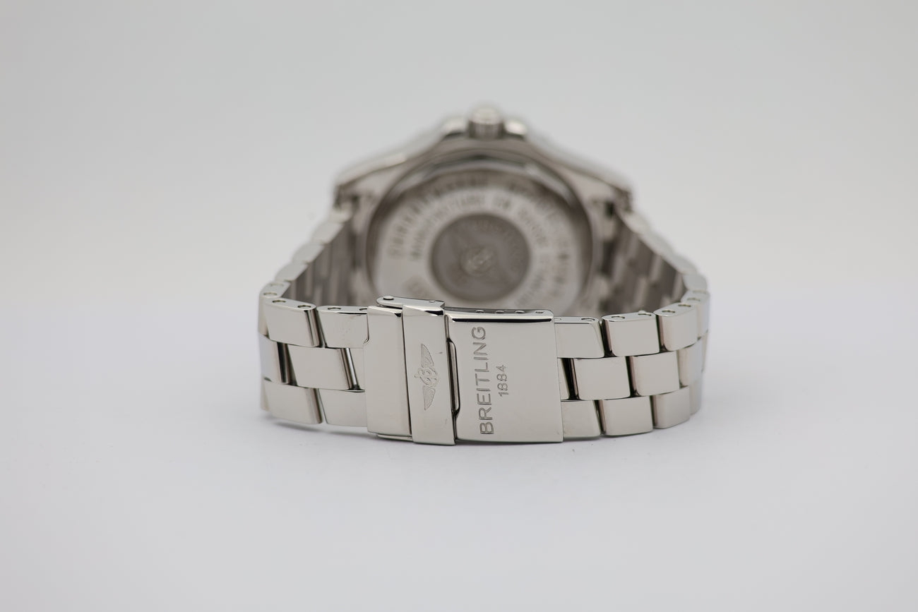 Breitling Colt GMT 40mm Automatik A32350 - Detail view 5