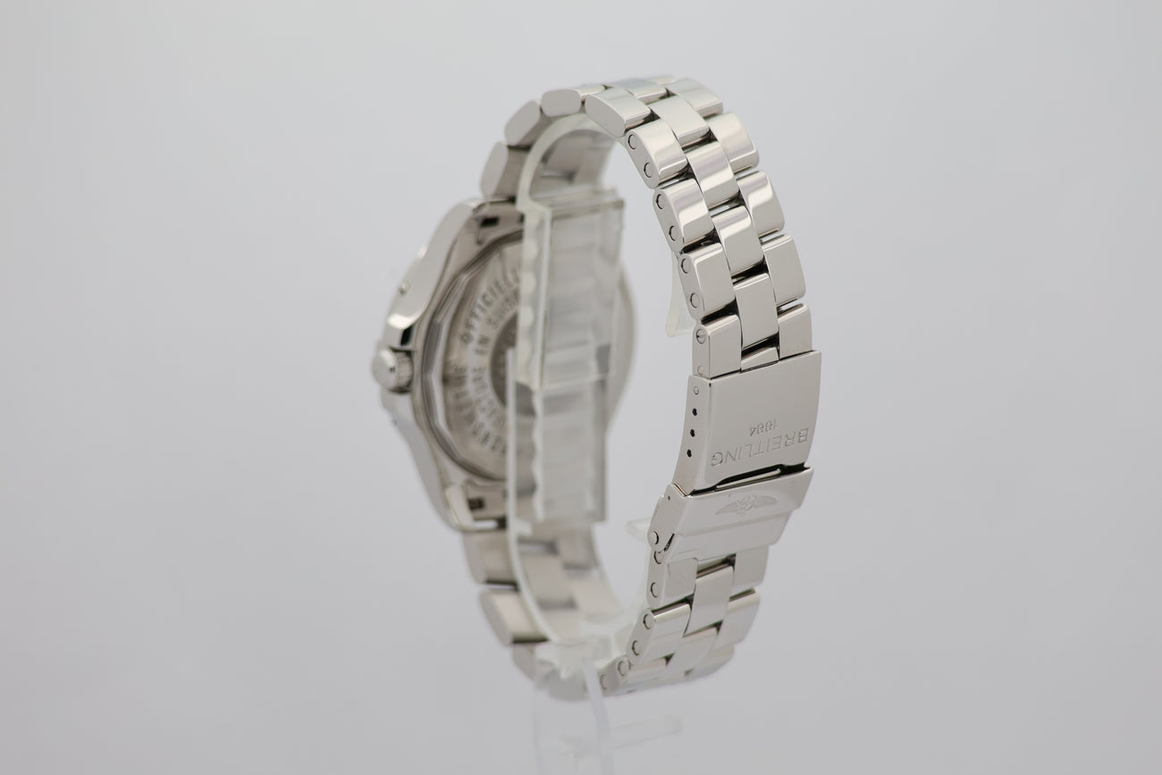 Breitling Colt GMT 40mm Automatik A32350 - Detail view 2
