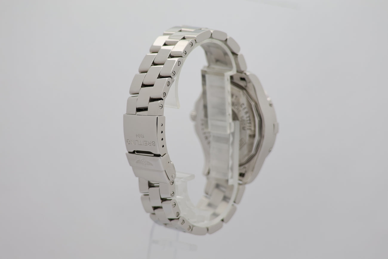 Breitling Colt GMT 40mm Automatik A32350 - Detail view 1