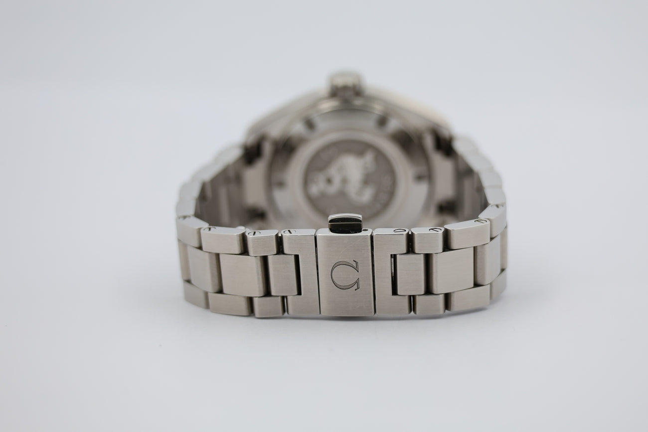Omega Seamaster Aqua Terra Quarz 23110306006001 - Detailansicht 5